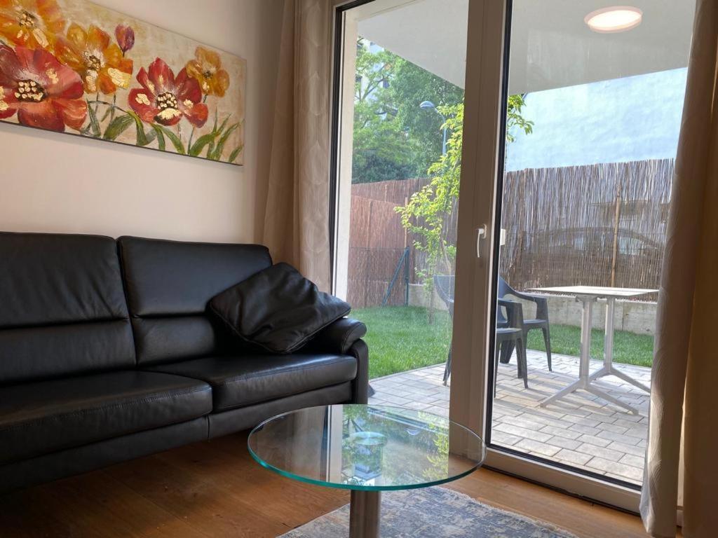 Modern Apartment With Garden Near City Center Wenen Buitenkant foto